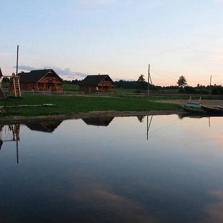 Guest House Zirga Smaids Kusneri ภายนอก รูปภาพ