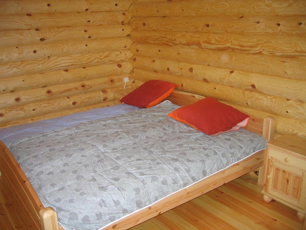 Guest House Zirga Smaids Kusneri ห้อง รูปภาพ