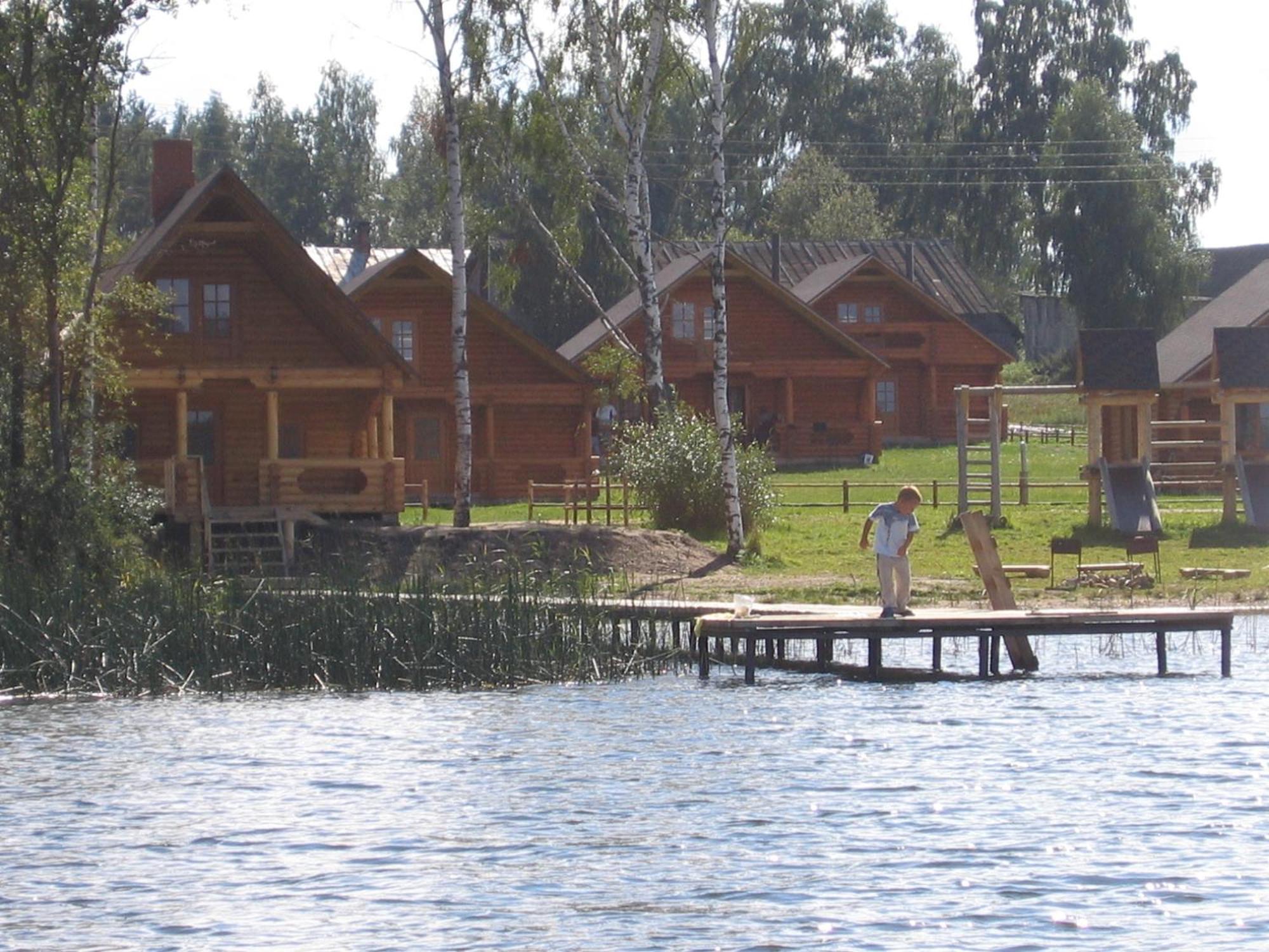 Guest House Zirga Smaids Kusneri ภายนอก รูปภาพ